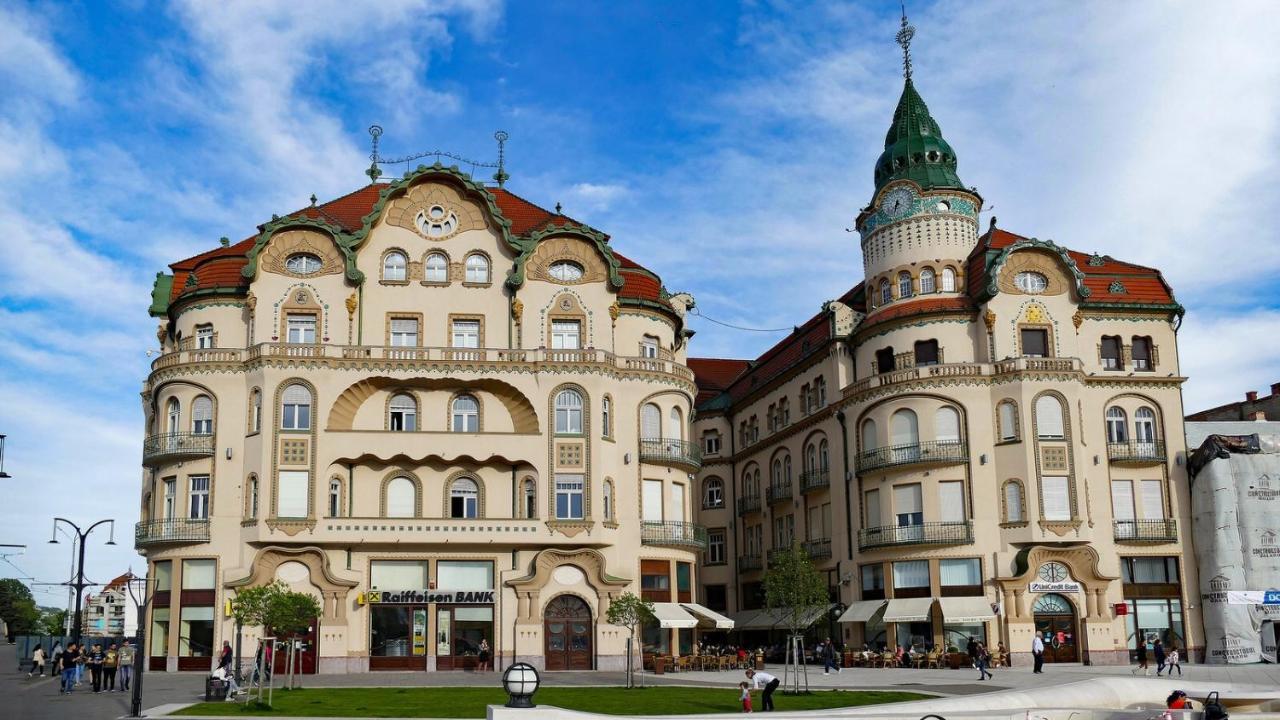 Cristi'S Rooms - Pensiune Oradea Zewnętrze zdjęcie