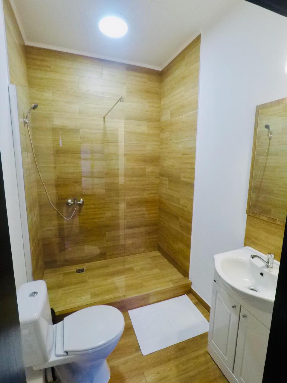 Cristi'S Rooms - Pensiune Oradea Zewnętrze zdjęcie